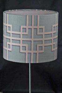 Lampe #10 "Geometrisch türkis" für Steh- und Hängelampe Ø 25 cm / 21 cm hoch Foto: Fabian Feller ©2018 Bakkbord